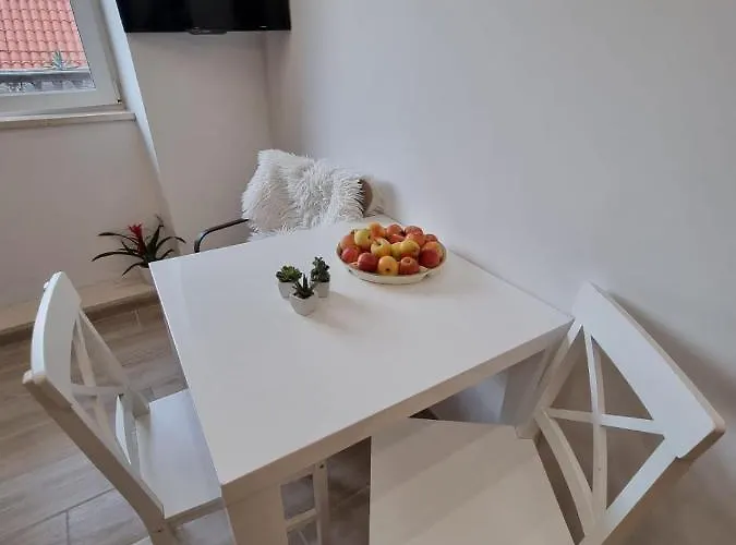 Guest house Spanic Palace 3*